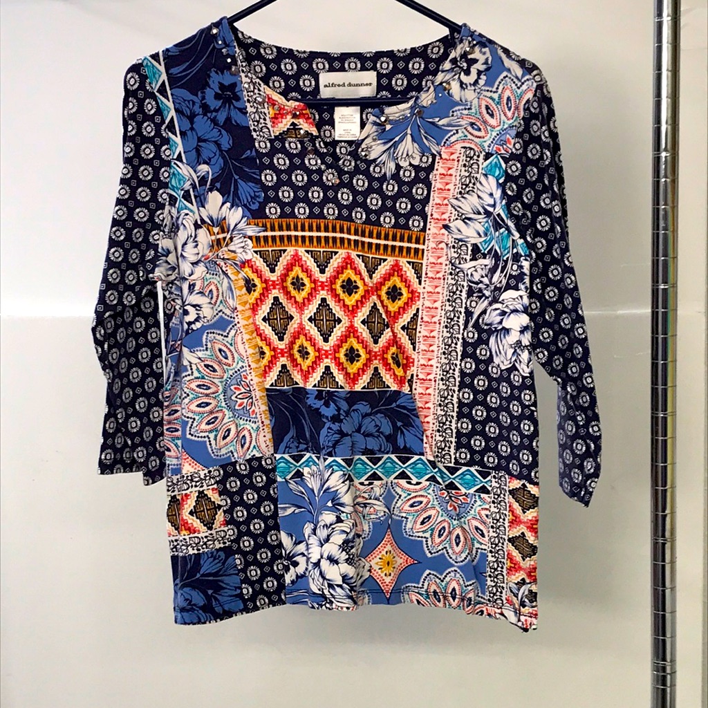 Alfred Dunner Ladies Graphic & Floral Top